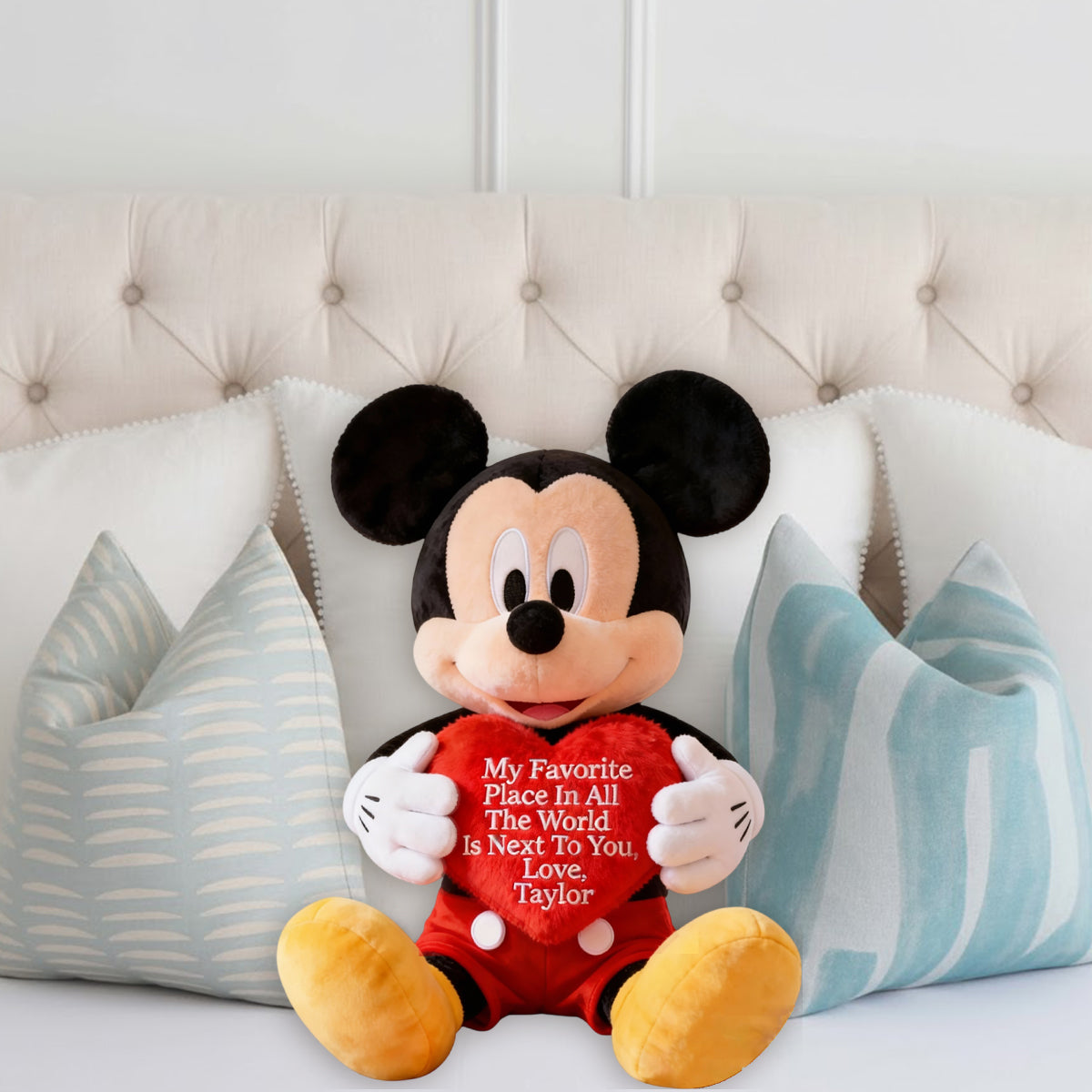 Magical Hug - Personalized Mouse Faux Fur Shaped Pillow