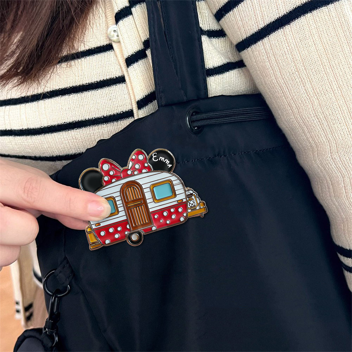 Outdoor Adventure Mouse Couple - Personalized Mouse Pin