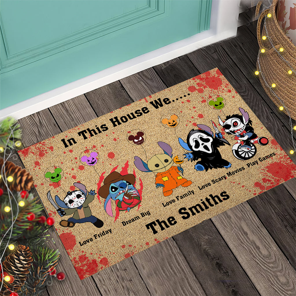 hlw A01 In This House - Personalized Ohana Doormat