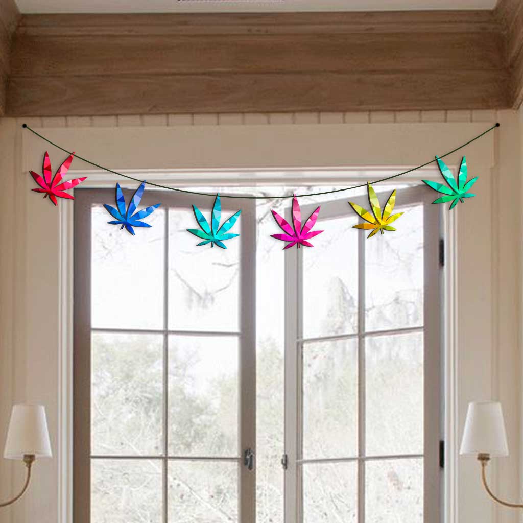 Magic Leaf - Christmas Weed 6 Pieces Garland