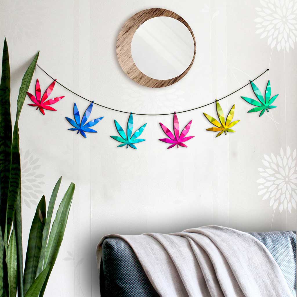 Magic Leaf - Christmas Weed 6 Pieces Garland