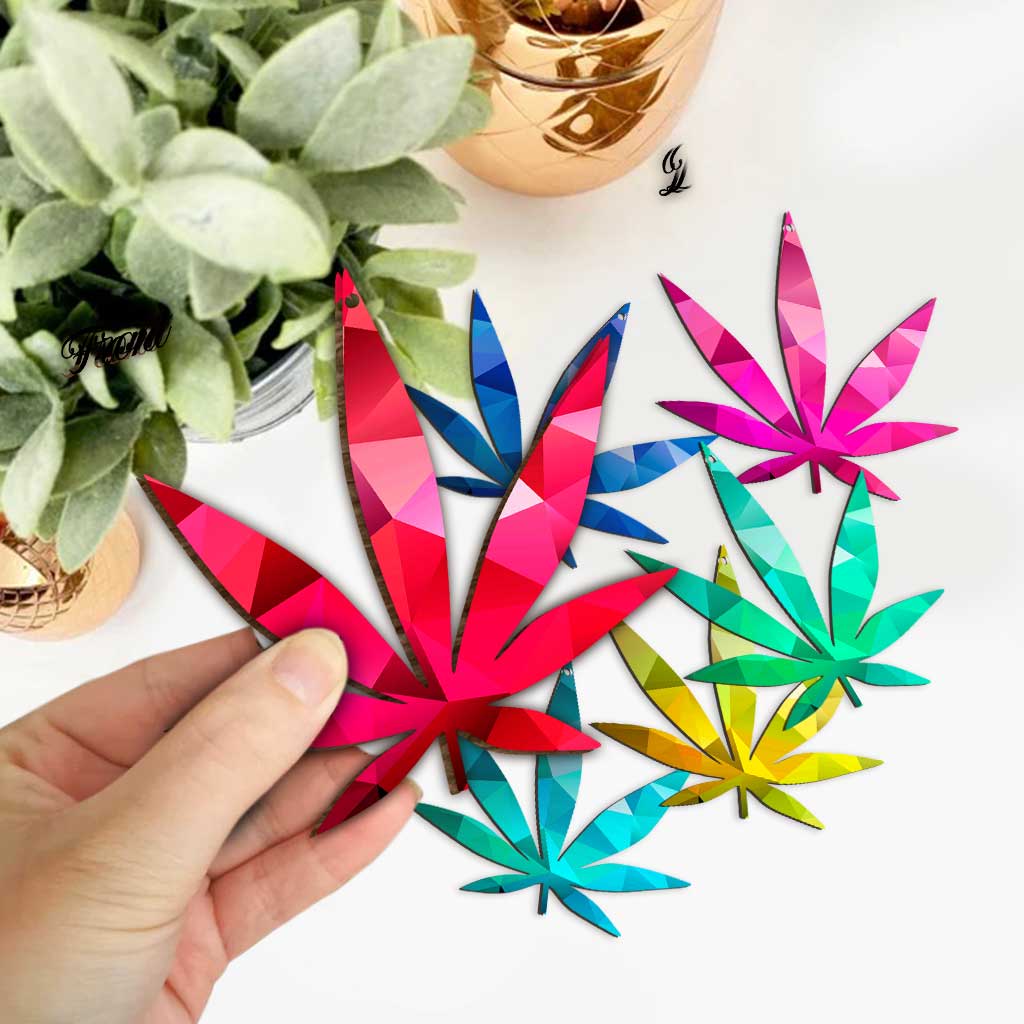Magic Leaf - Christmas Weed 6 Pieces Garland