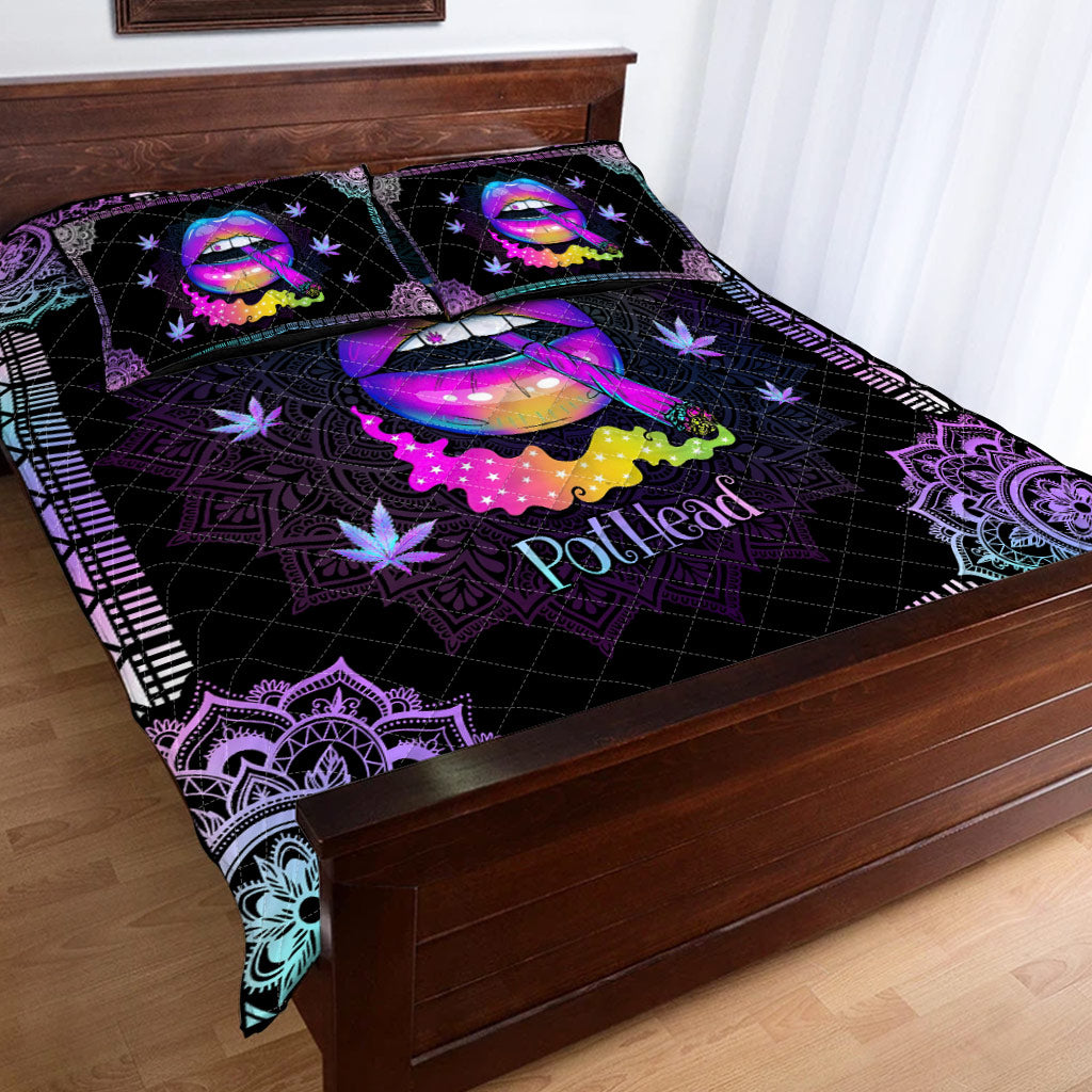 Pothead Hologram - Weed Quilt Set