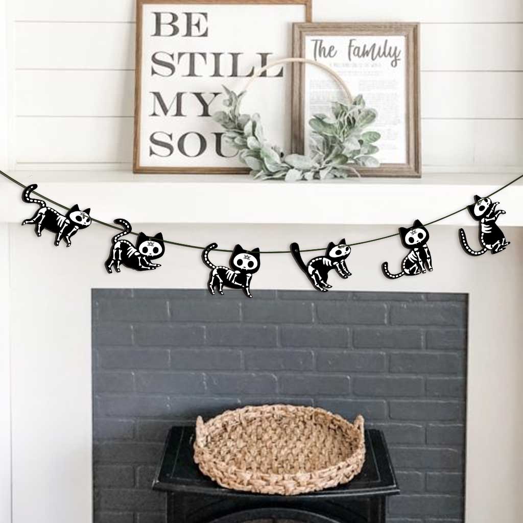 Witchy Vibes Cat Skeleton - Halloween Black Cat 6 Pieces Garland